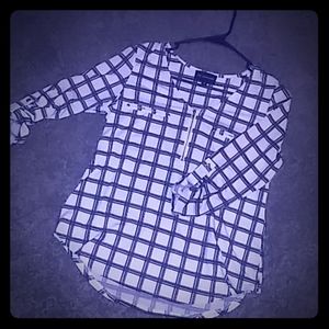 Black & white 3/4 sleeve blouse